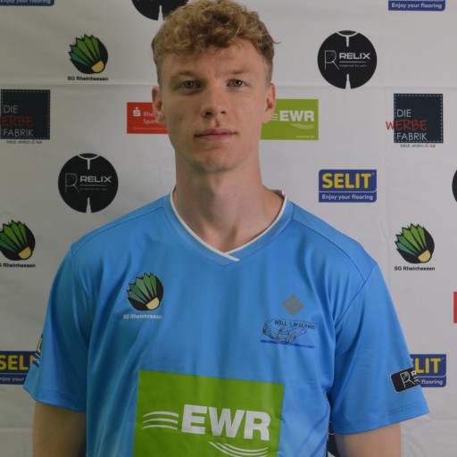 SG Rheinhessen Spieler Junker im blauen Trikot mit Sponsorenlogos