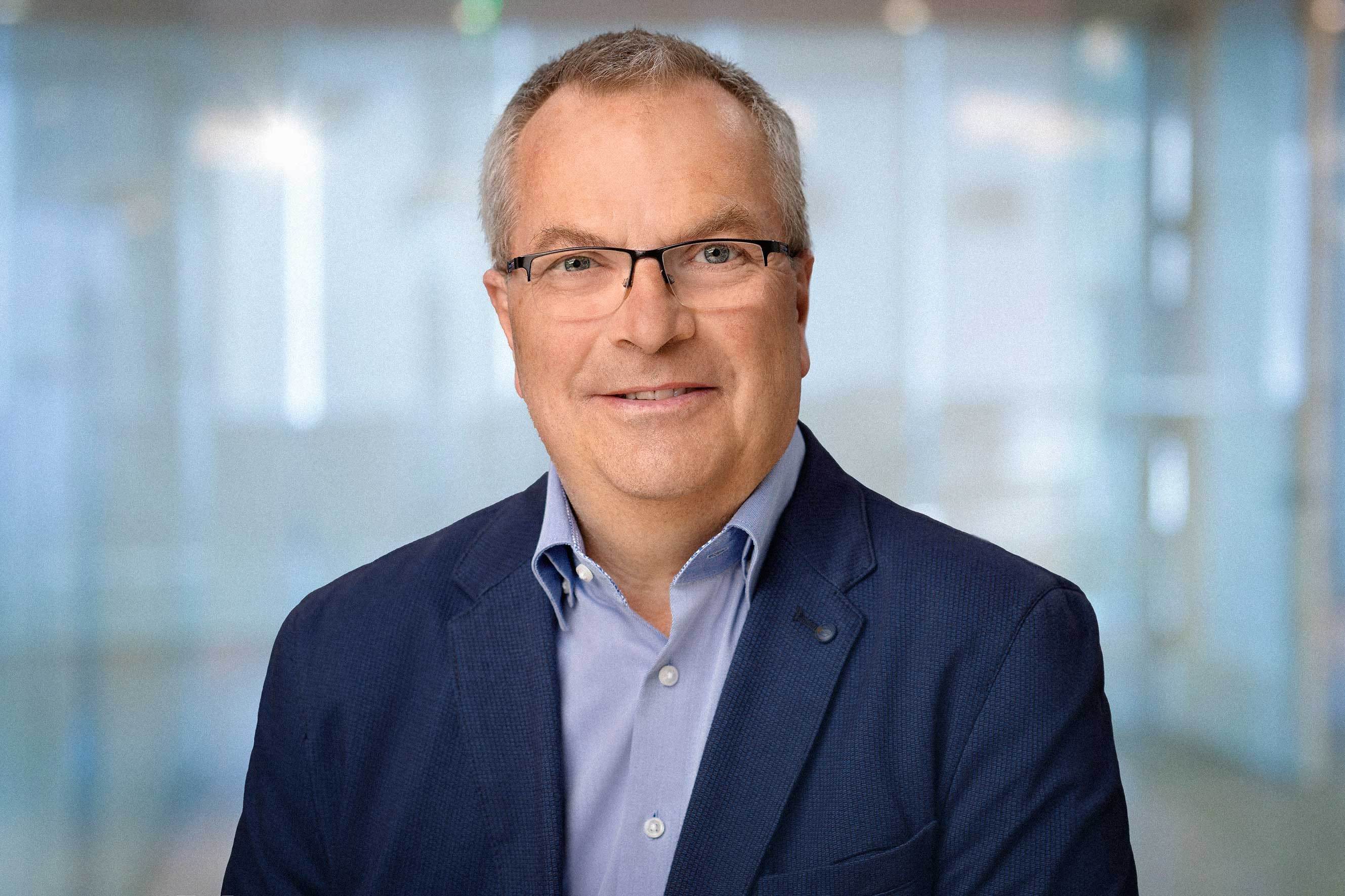 Axel Müller koordiniert als Fachdienstleiter Projekt Fliegerhorst die Bauaktivitäten auf dem früheren Militärgelände. Foto: Foto- und Bilderwerk Axel Müller koordiniert als Fachdienstleiter Projekt Fliegerhorst die Bauaktivitäten auf dem früheren Militärgelände. Foto: Foto- und Bilderwerk